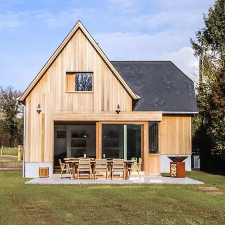 Le Du Haras בית נופש פאלן