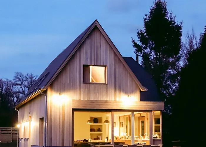 Le Du Haras * פאלן